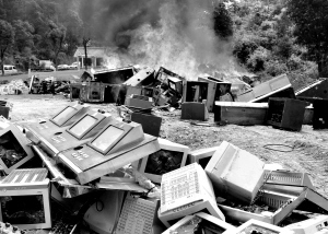 梅州集中销毁252台赌博机_新闻中心_新浪网